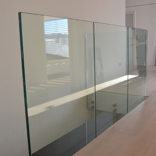 Glasgeländer