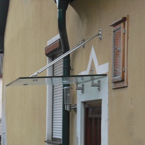 Glasdach haus gelb